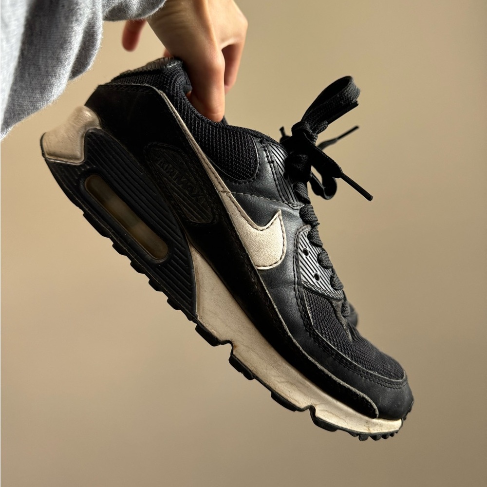 8.5 Nike air max women’s